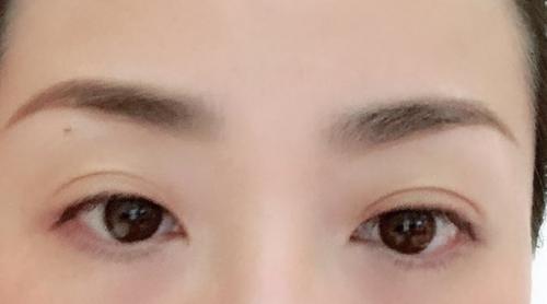 人的眉毛看性格