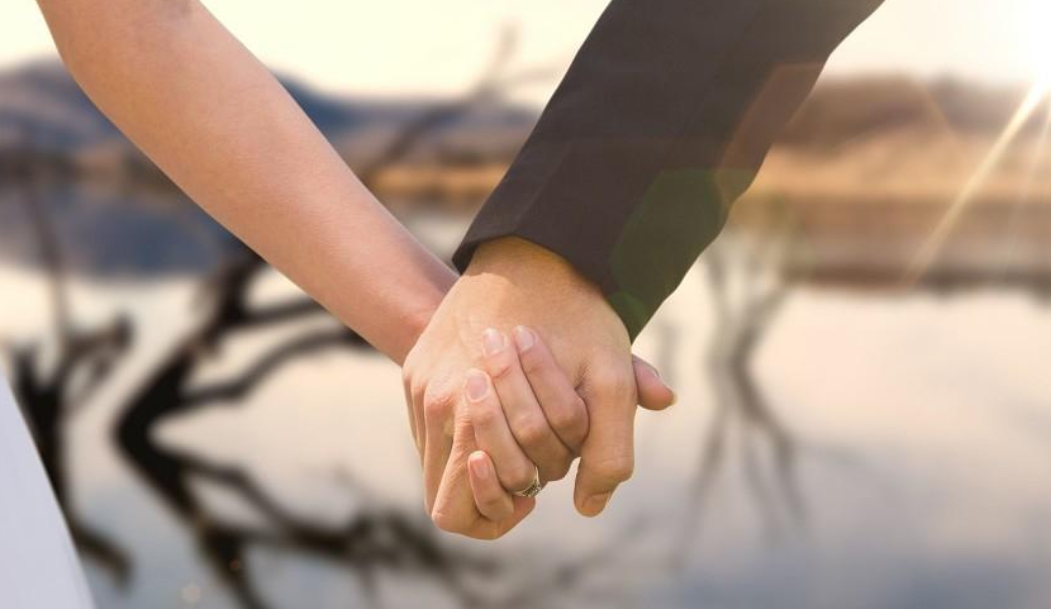 属鸡的女生和属牛的男生合不合